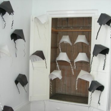 Quaker bonnets at Residents Festival 2011