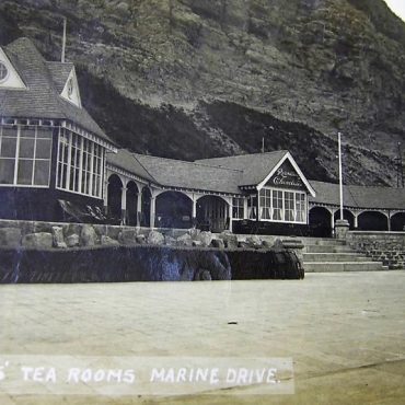 Rowntree's seafront cafe